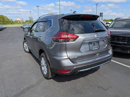 Gun Metallic 2018 Nissan Rogue S