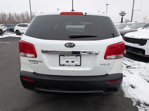 2012 Kia Sorento LX
