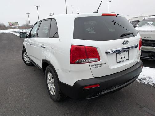 2012 Kia Sorento LX