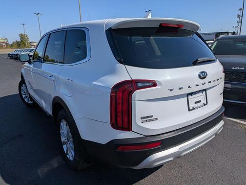 2021 Kia Telluride LX