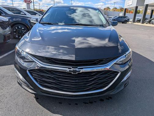 2023 Chevrolet Malibu RS