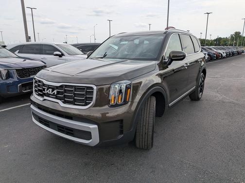 2025 Kia Telluride S
