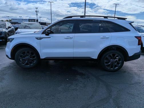 2023 Kia Sorento X-Line SX Prestige