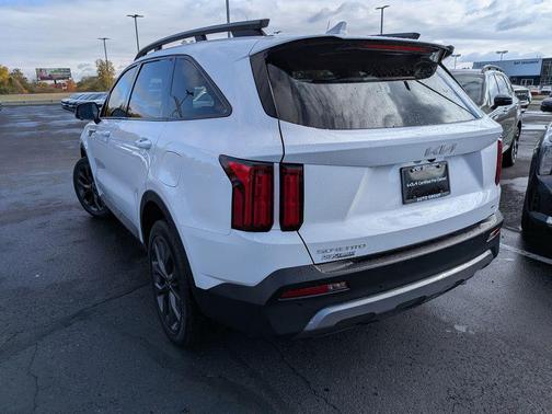 2023 Kia Sorento X-Line SX Prestige
