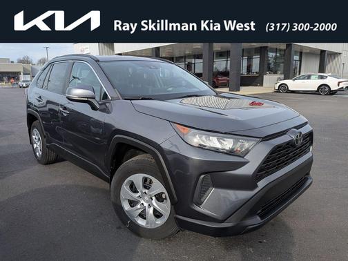 2020 Toyota RAV4 LE