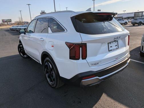 2026 Kia Sorento Hybrid EX