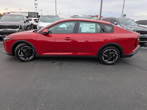 2025 Kia K4 EX