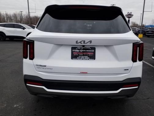 2025 Kia Sorento S