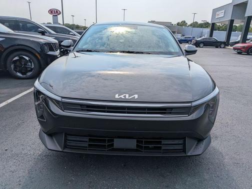 2025 Kia K4 LX