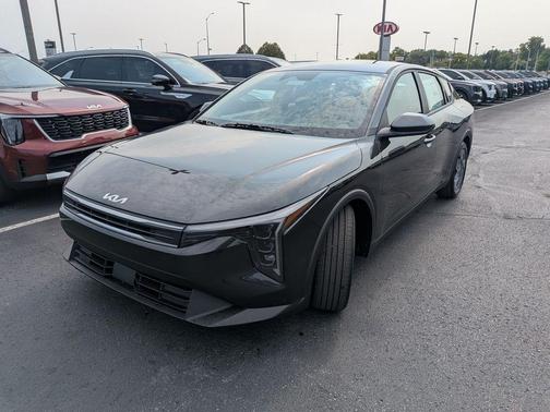 2025 Kia K4 LX