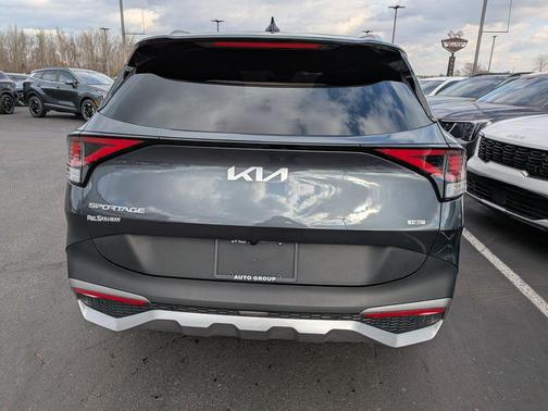 2023 Kia Sportage Hybrid EX