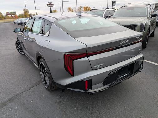 2025 Kia K4 GT-Line