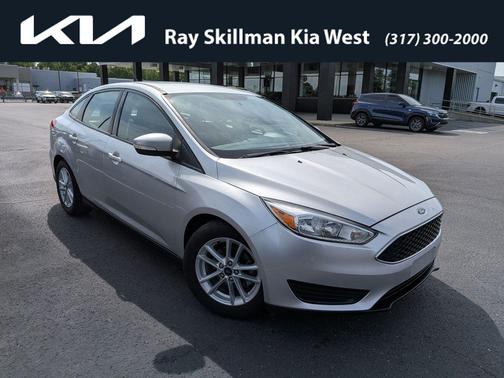 Ingot Silver 2016 Ford Focus SE