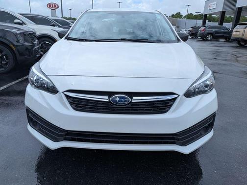 Crystal White Pearl 2022 Subaru Impreza Base