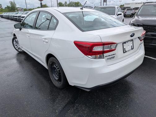 Crystal White Pearl 2022 Subaru Impreza Base