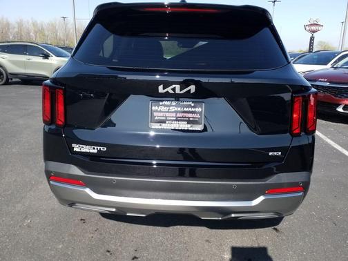 2025 Kia Sorento EX