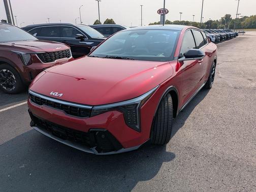 2025 Kia K4 GT-Line Turbo