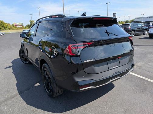2026 Kia Sportage Hybrid X-Line