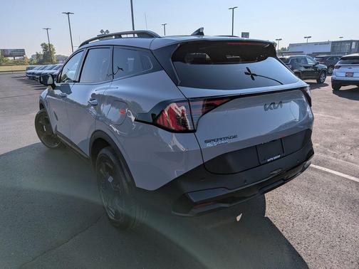 2026 Kia Sportage Hybrid X-Line