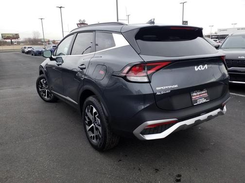 2025 Kia Sportage Hybrid EX