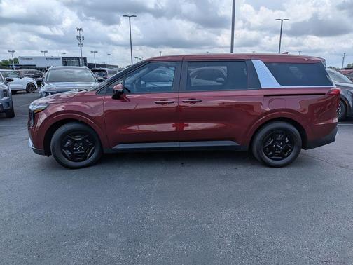 2025 Kia Carnival LXS
