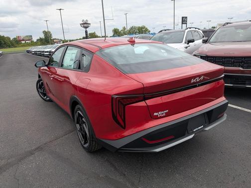 2025 Kia K4 EX