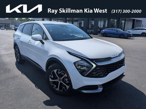 White Pearl 2023 Kia Sportage EX