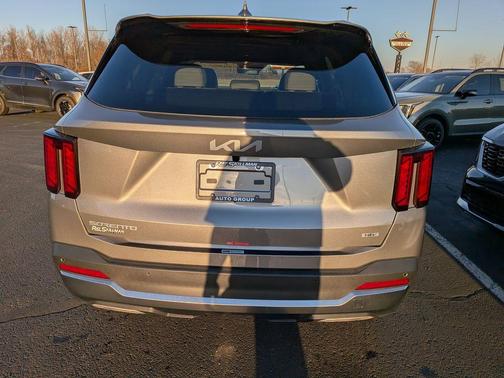 2026 Kia Sorento Hybrid EX