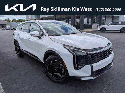 White Pearl 2026 Kia Sportage EX
