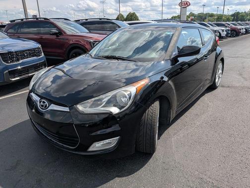 2013 Hyundai Veloster Base