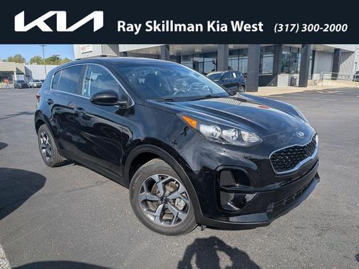 Black Cherry 2022 Kia Sportage LX