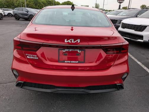Currant Red 2024 Kia Forte LXS