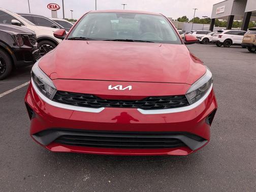 Currant Red 2024 Kia Forte LXS