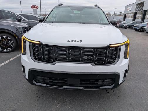 Glacial White Pearl 2026 Kia Sorento X-Line EX