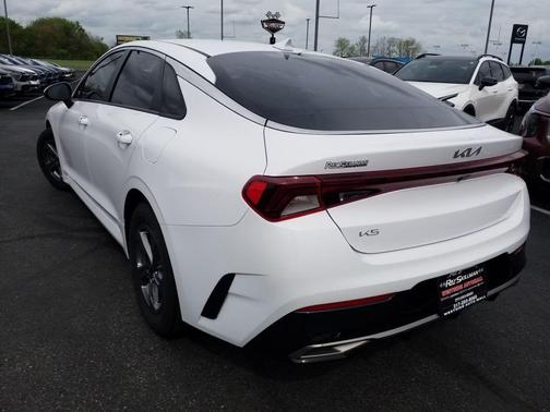 2023 Kia K5 LXS