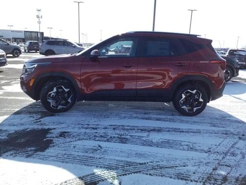 2025 Kia Seltos S