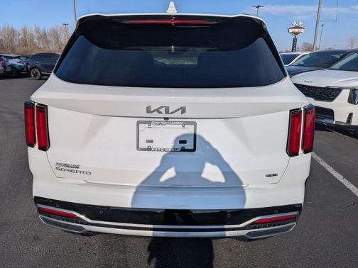 2023 Kia Sorento SX