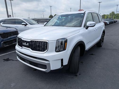 2025 Kia Telluride EX