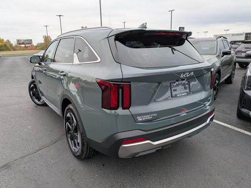 2026 Kia Sorento Hybrid EX