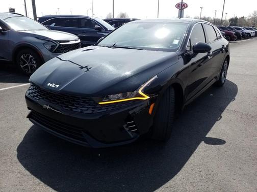 2023 Kia K5 EX