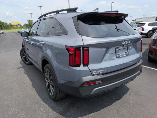 2023 Kia Sorento X-Line EX
