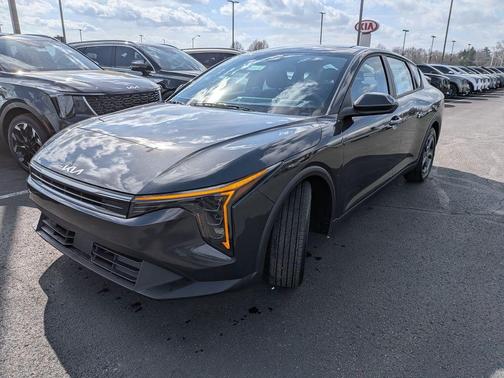 2026 Kia K4 