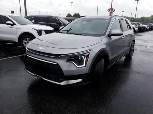 2025 Kia Niro EX Touring