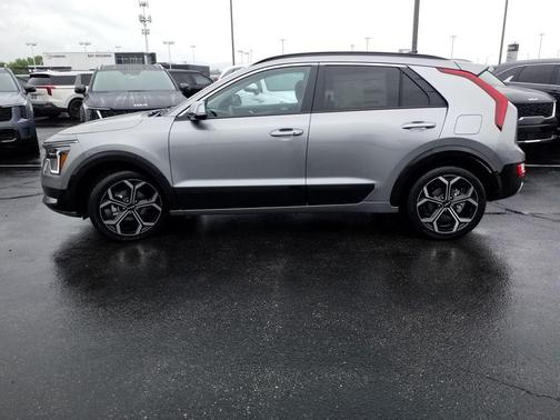 2025 Kia Niro EX Touring