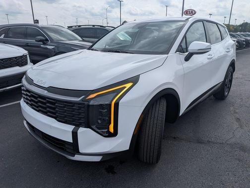2026 Kia Sportage LX