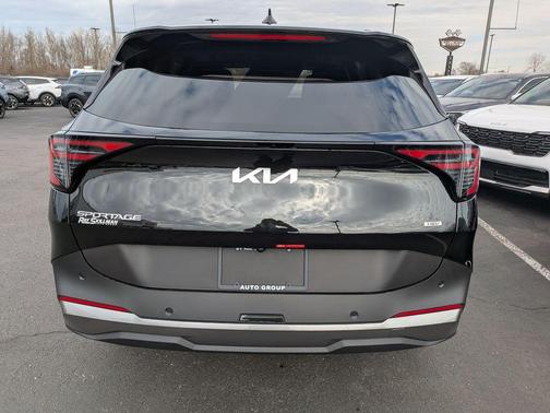 Fusion Orange 2026 Kia Sportage Hybrid LX