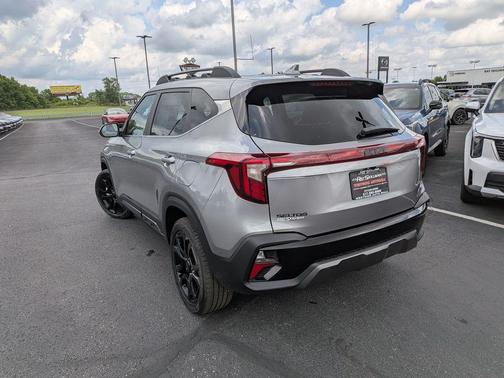 2025 Kia Seltos X-Line