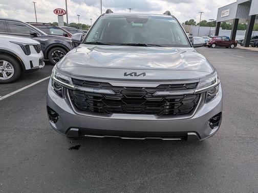 2025 Kia Seltos X-Line