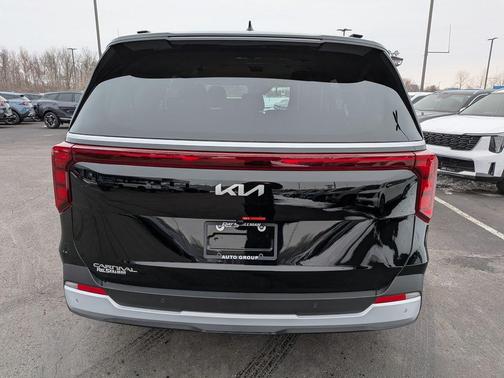 2026 Kia Carnival EX