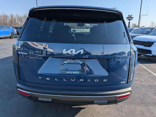 2027 Kia Telluride S